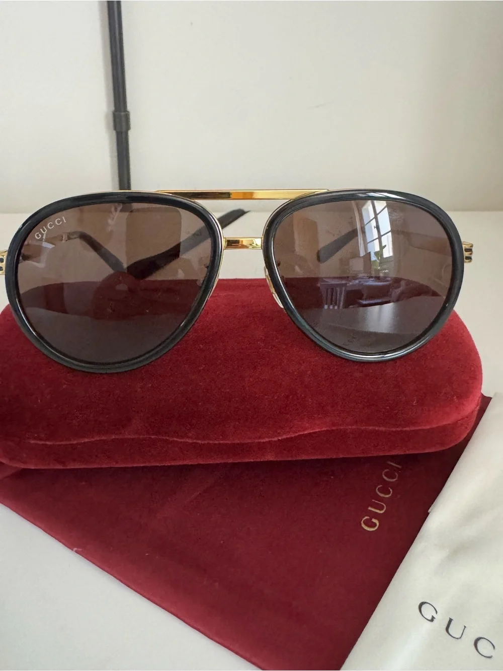 NEW Gucci GG0982S Aviator Sunglasses, Black with Gold Accents